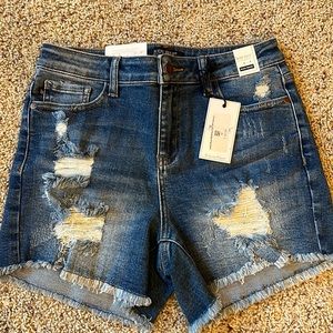 Judy blue medium blue distressed shorts
